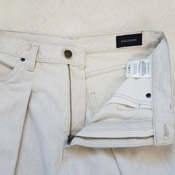 GOLDSIGN The Pleat Curve Jeans - Picture 7 of 12
